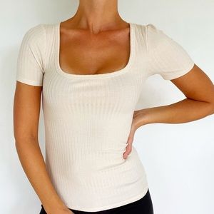 LOFT cream ribbed scoop neck tee size XS petite